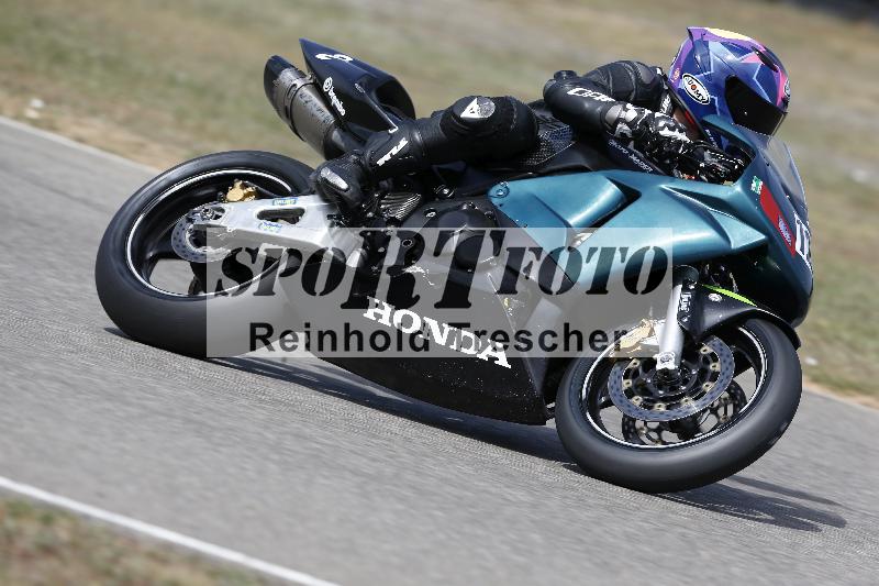 /37 09.08.2026  Pluess Motosport ADR/Freies Fahren/123